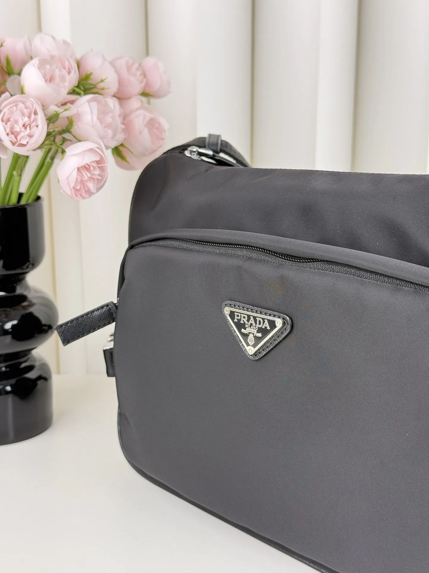 Crossbody Bag Lightweight Leather