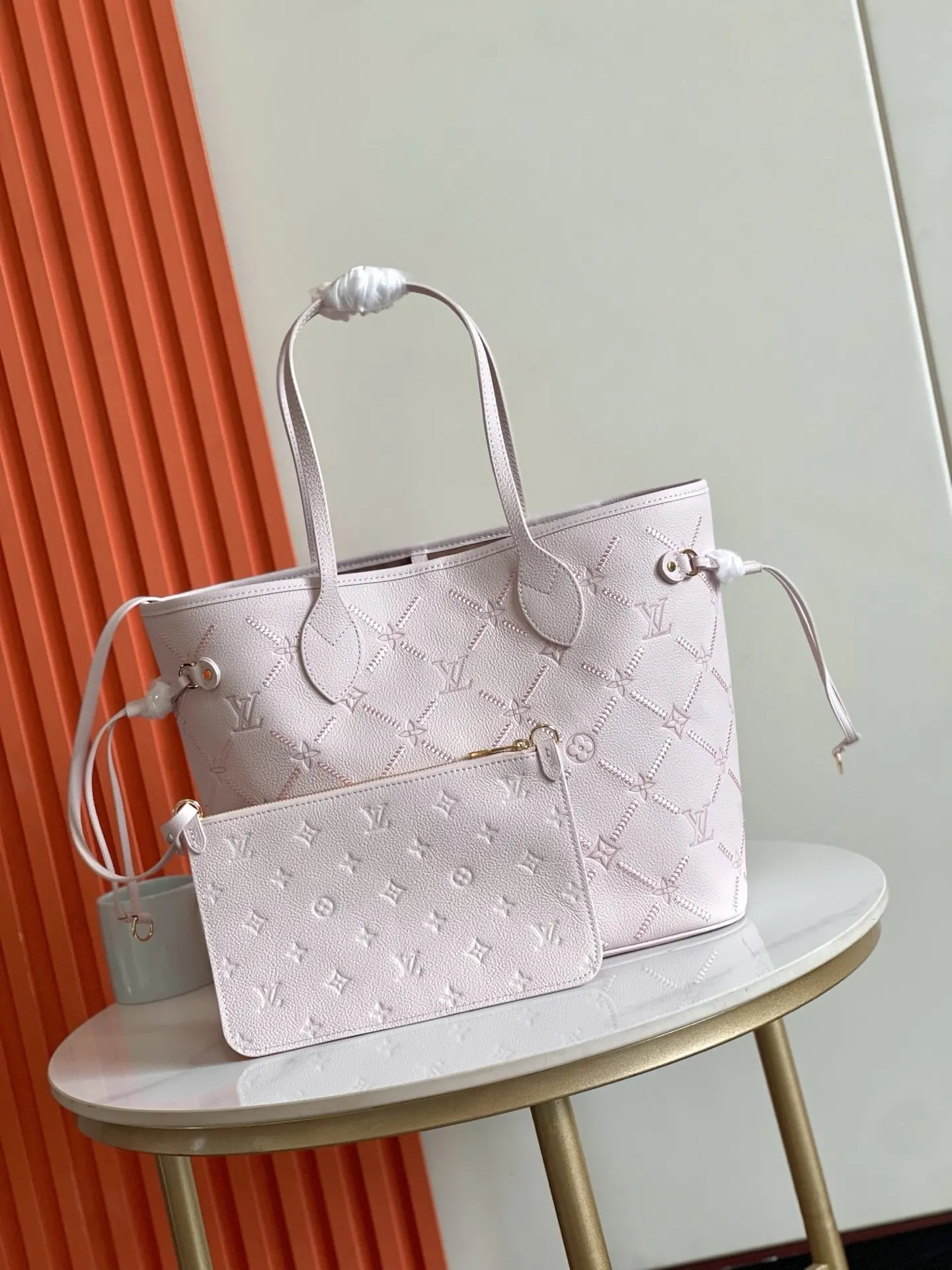 LV Neverfull 粉色 Mo托特包 大容量托特款