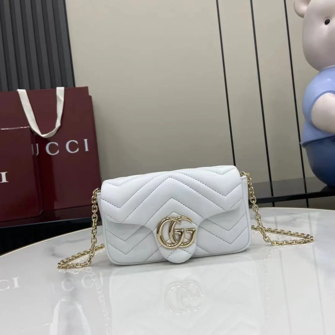Gucci Marmont 絎縫皮革鏈條包 單肩斜挎款