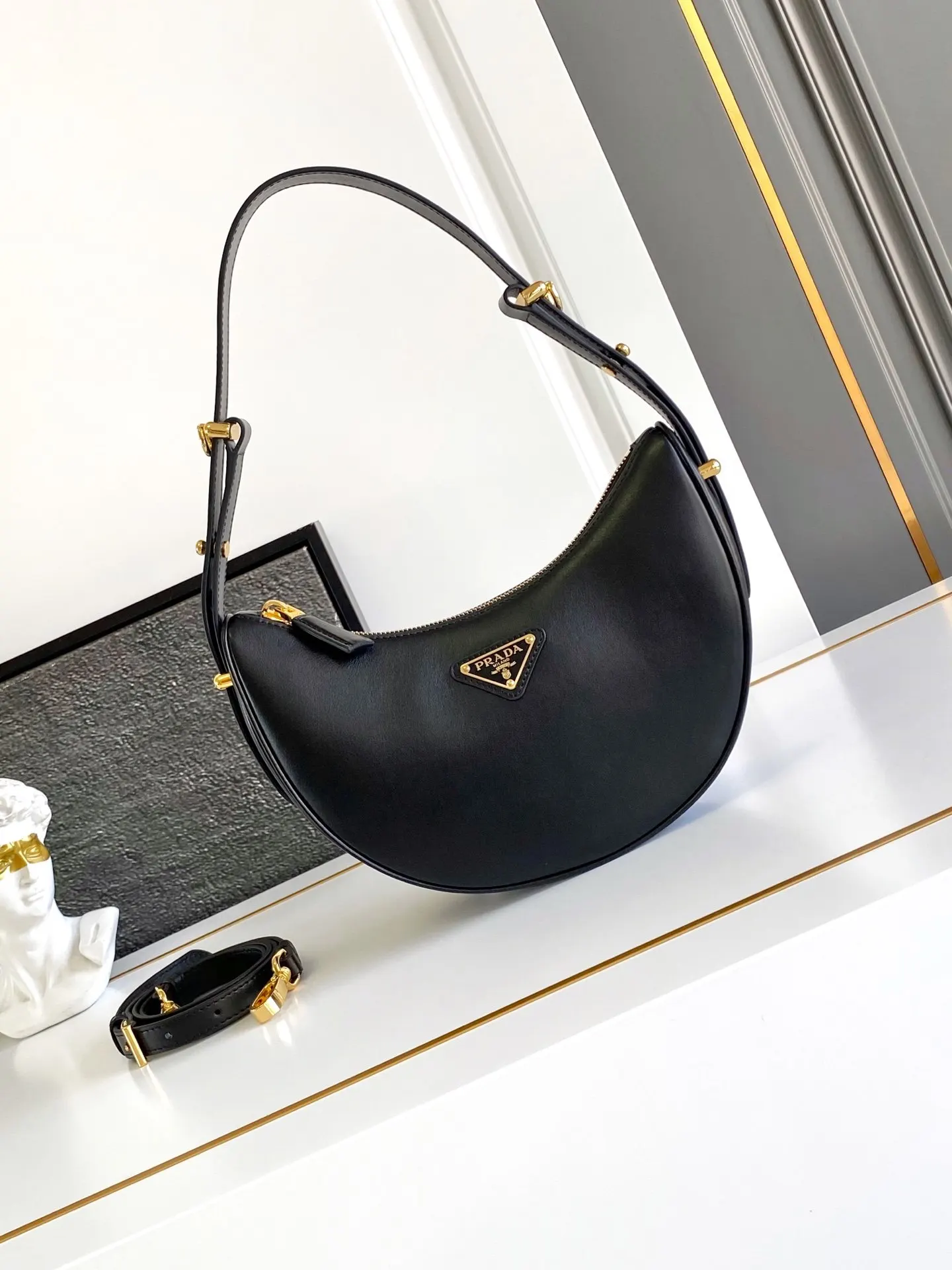Hobo Shoulder Bag Vintage Leather