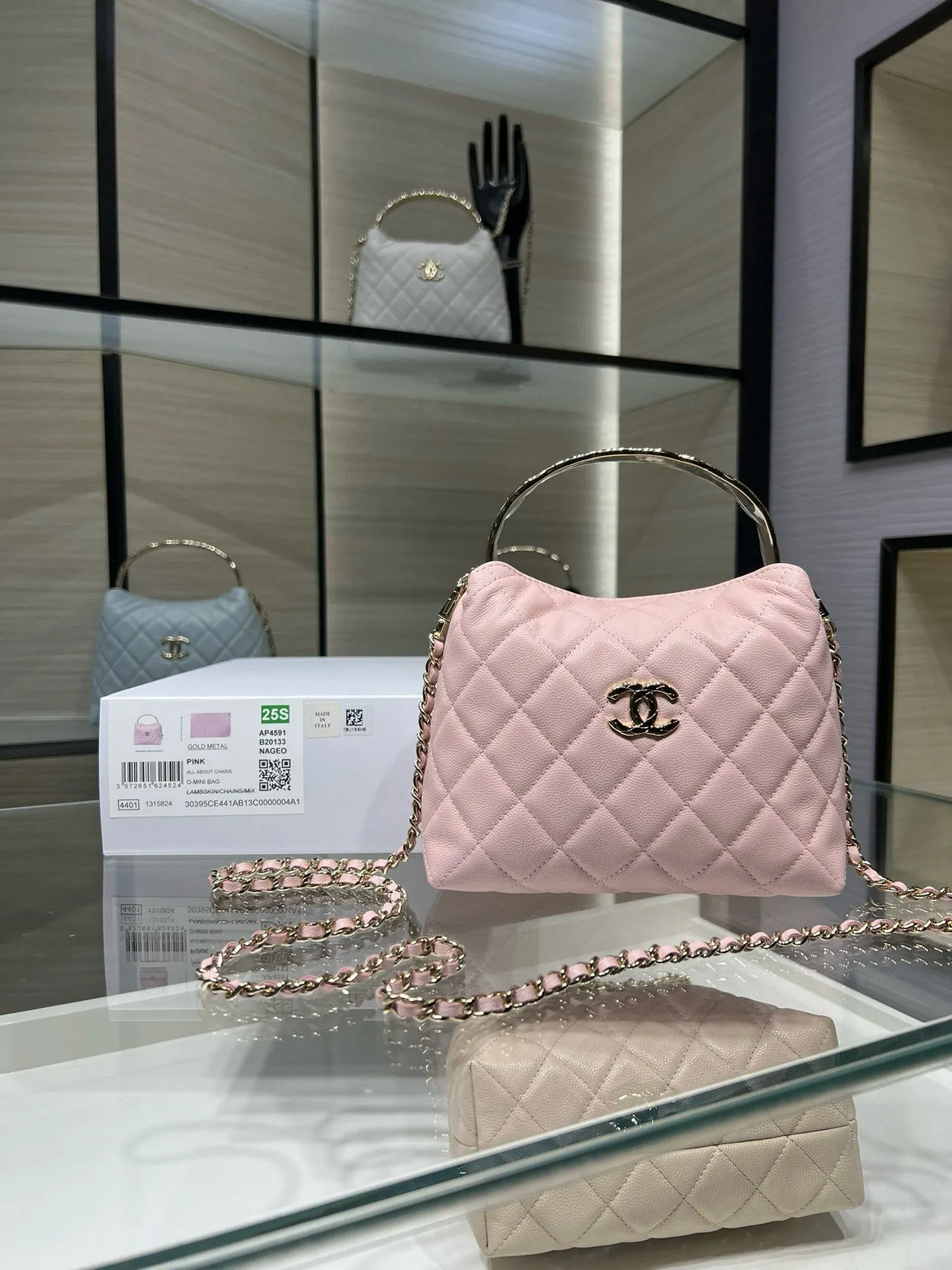CHANEL 小牛皮翻蓋鏈條包 單肩斜挎