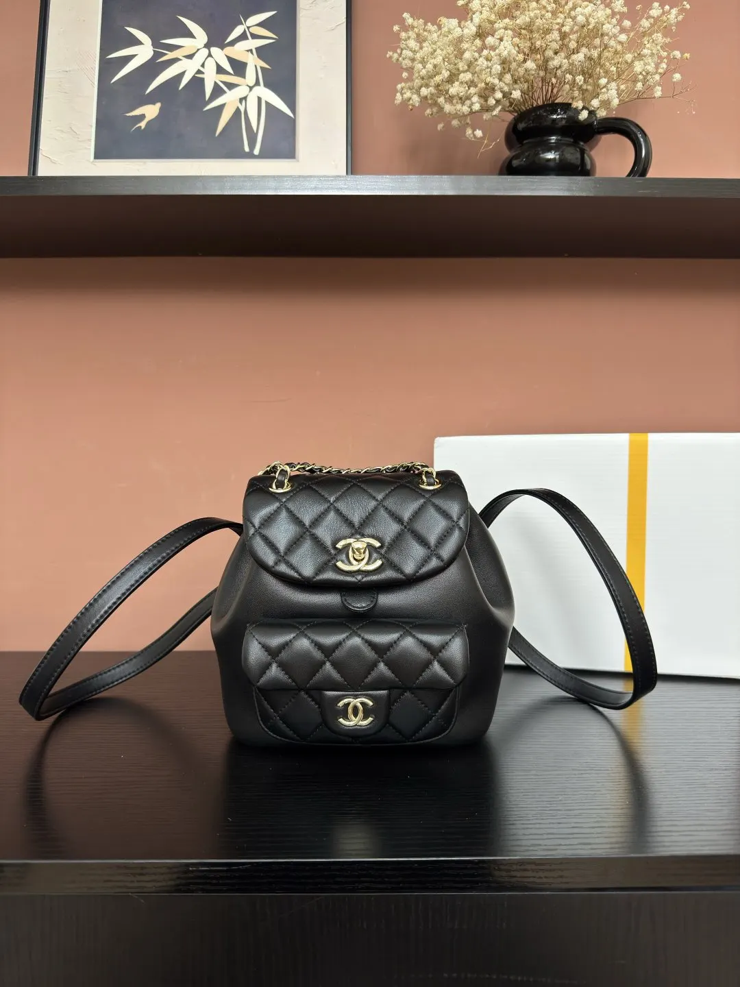 CHANEL 黑色 羊皮 双肩包 实用双肩款