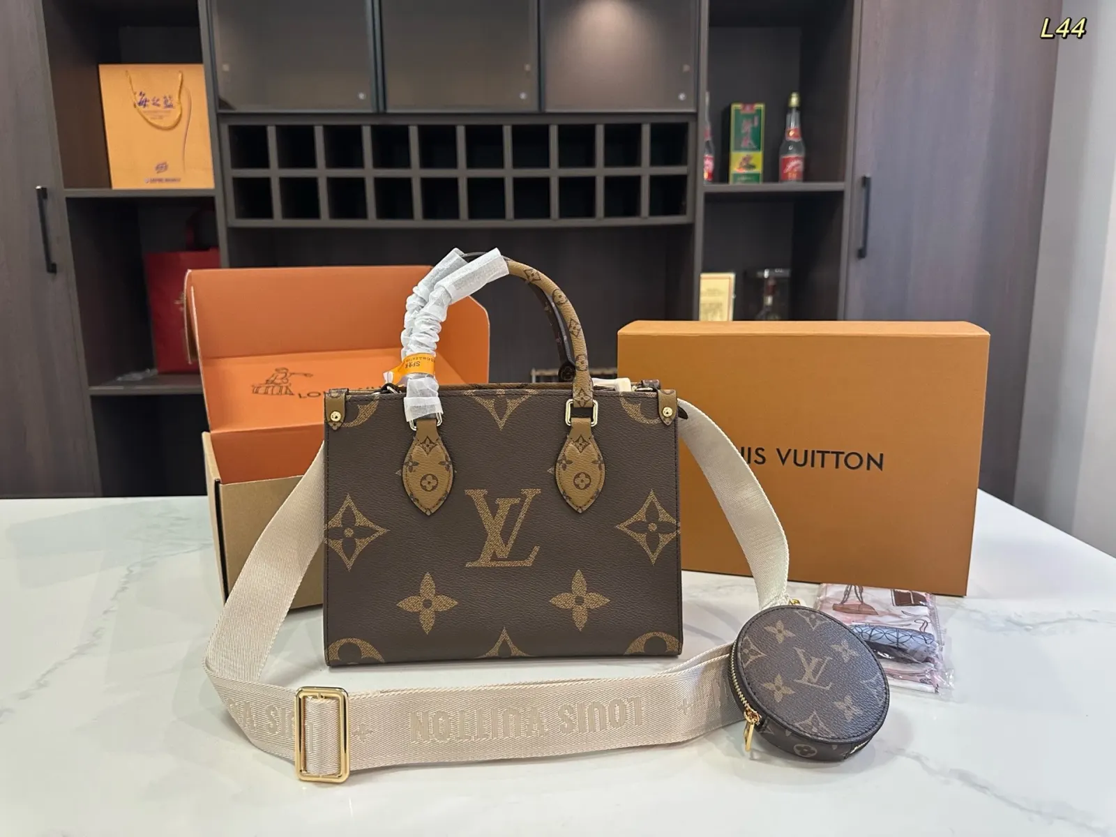 LV 托特包 大容量托特款