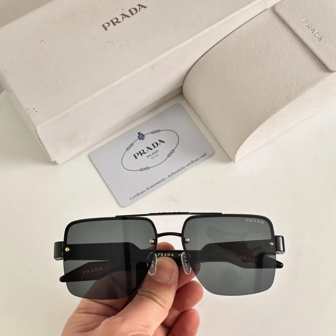 PRADA PR171VS 太阳眼镜 時尚遮阳款