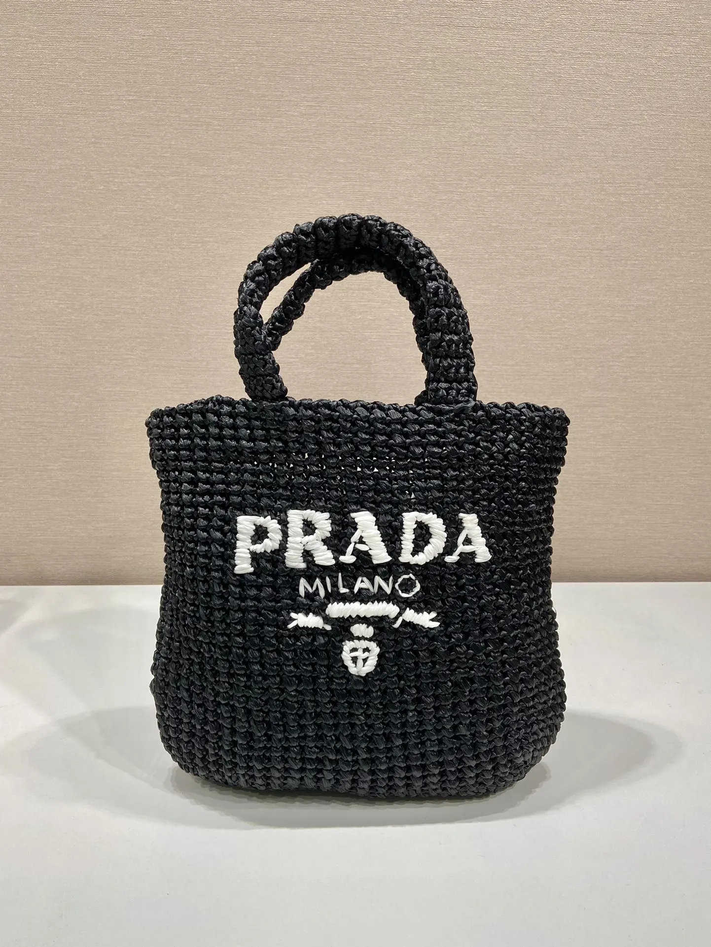 每个包来自专业技术纯手工编织出来 輕便空间大 好有 托特包 大容量托特款