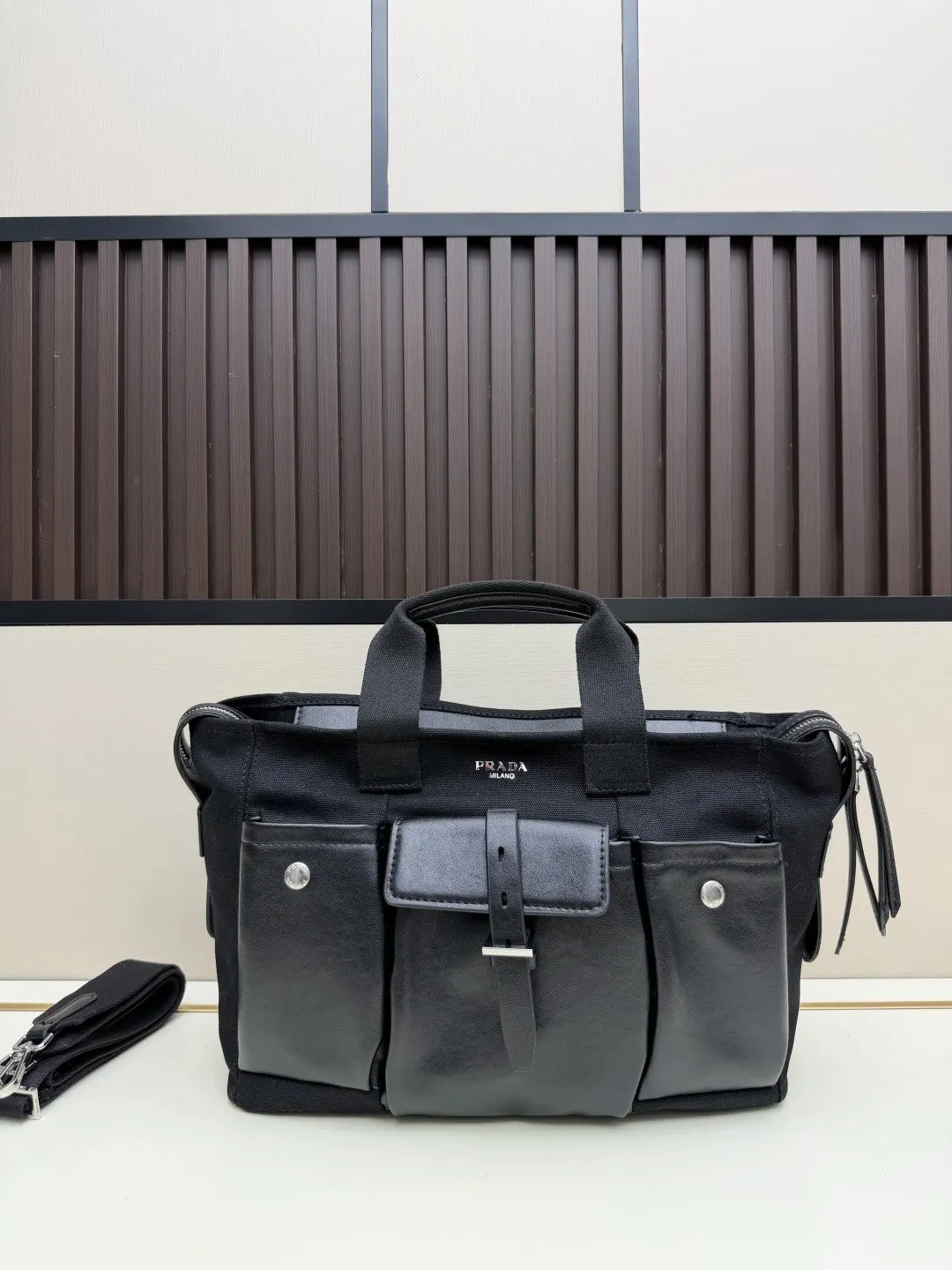 PRADA 棕色 皮革 帆布 斜背包 日常通勤款