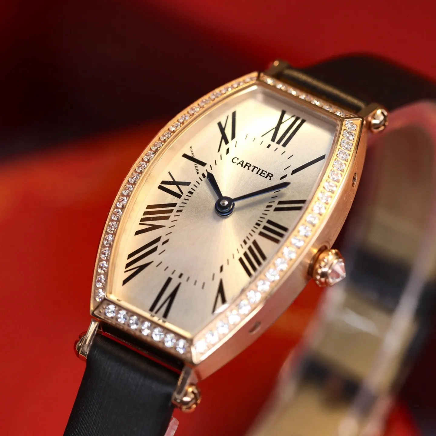 Cartier 黑色 銀色 手錶 經典腕表款