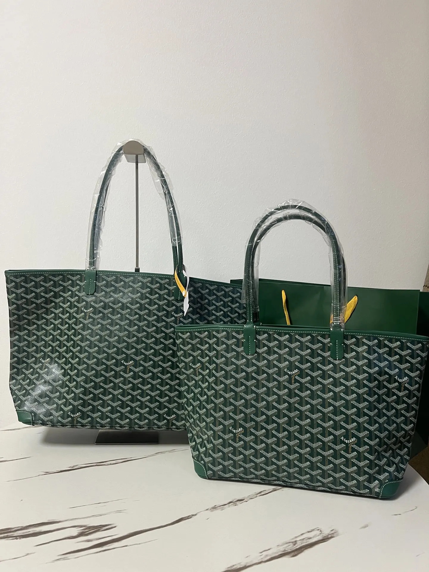 Goyard Green Tote Bag Leather
