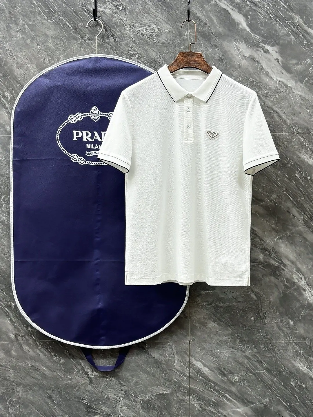 Prada Fashion Item Casual Versatile