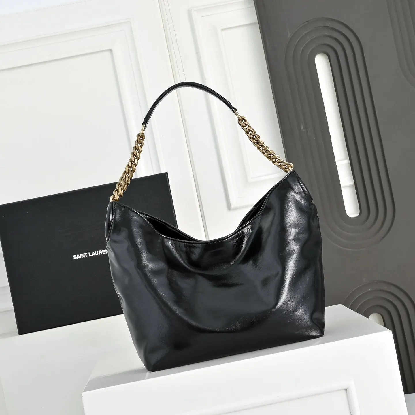 Black Hobo Shoulder Bag Vintage