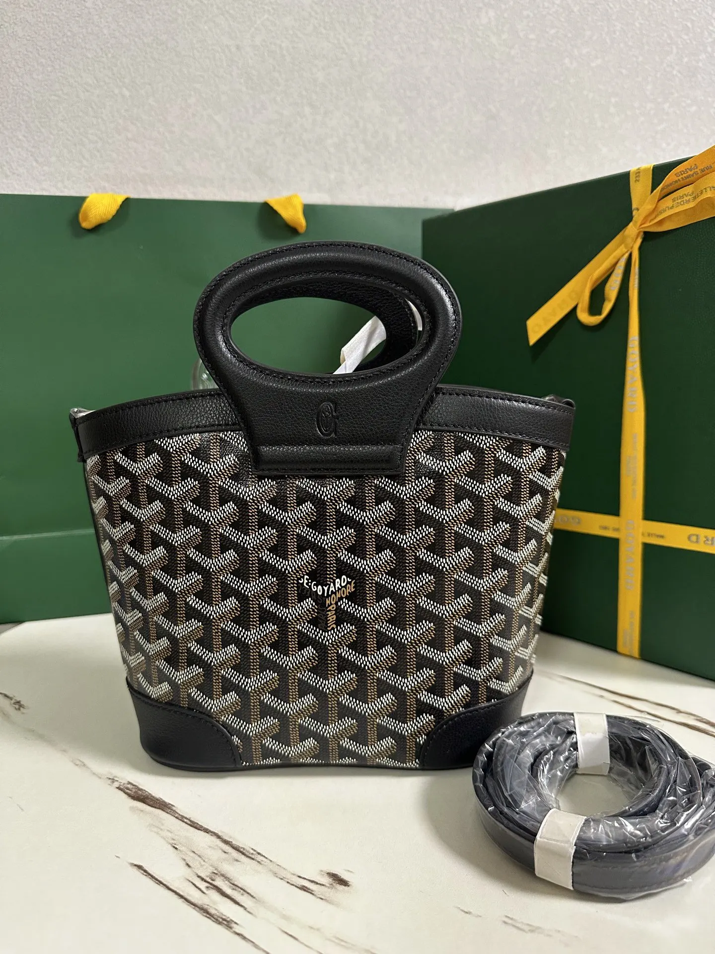 Goyard 黑色 小牛皮 单肩包 日常单肩背款