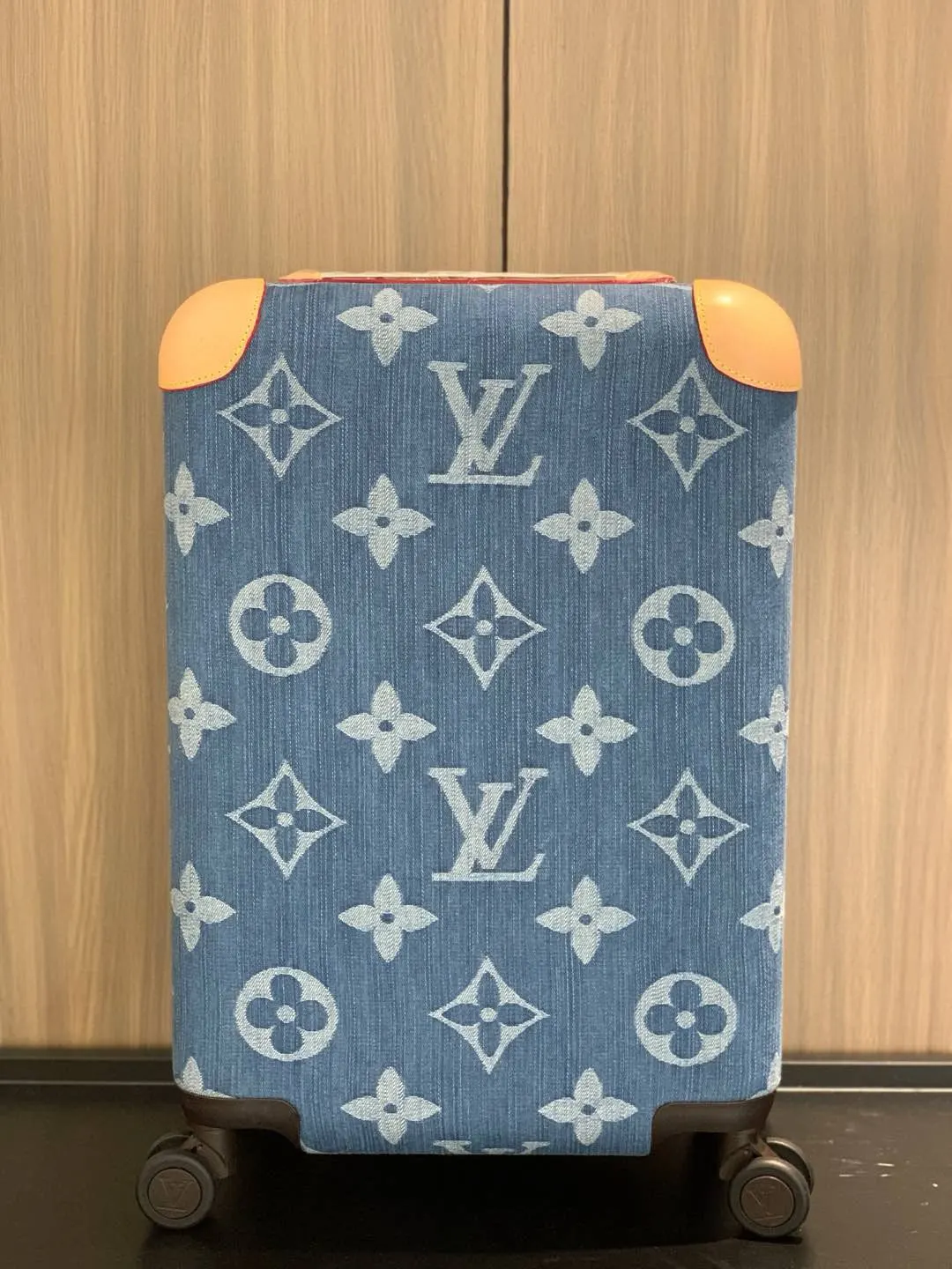 驴牌拉杆箱旅行箱 路易v 变色皮 海关锁 万向 行李箱 旅行拉杆款 輕便出行款