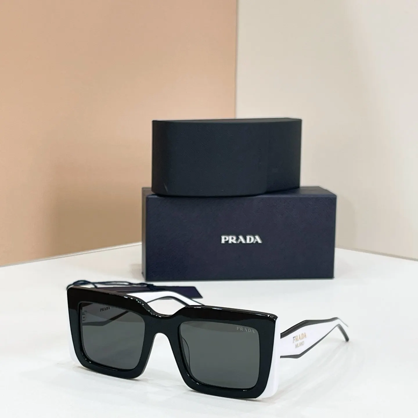 Prada Fashion Item Fashion