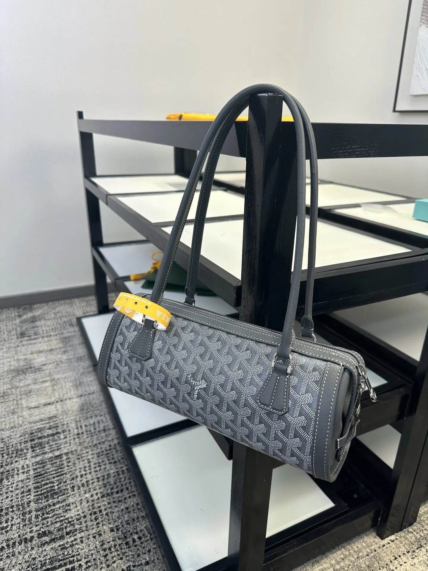 Goyard 灰色 手提随性 腋下时髦 轻松适 通勤约会各种场合 腋下包 复古腋下背款