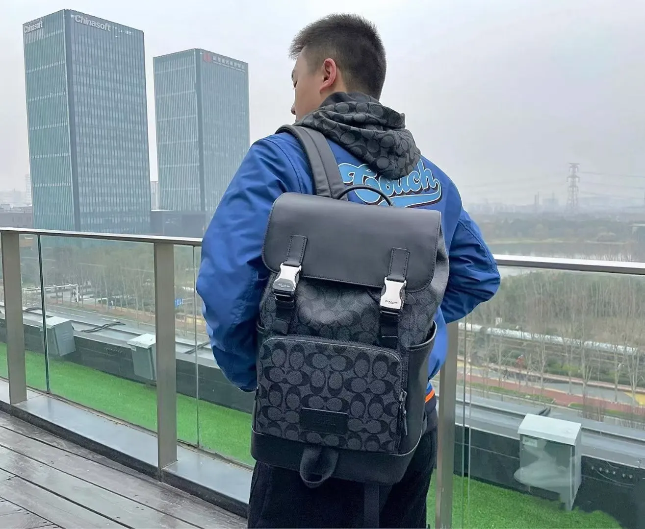 Coach 小牛皮 纯 Tracker系列男士雙肩 雙肩包 实用雙肩款
