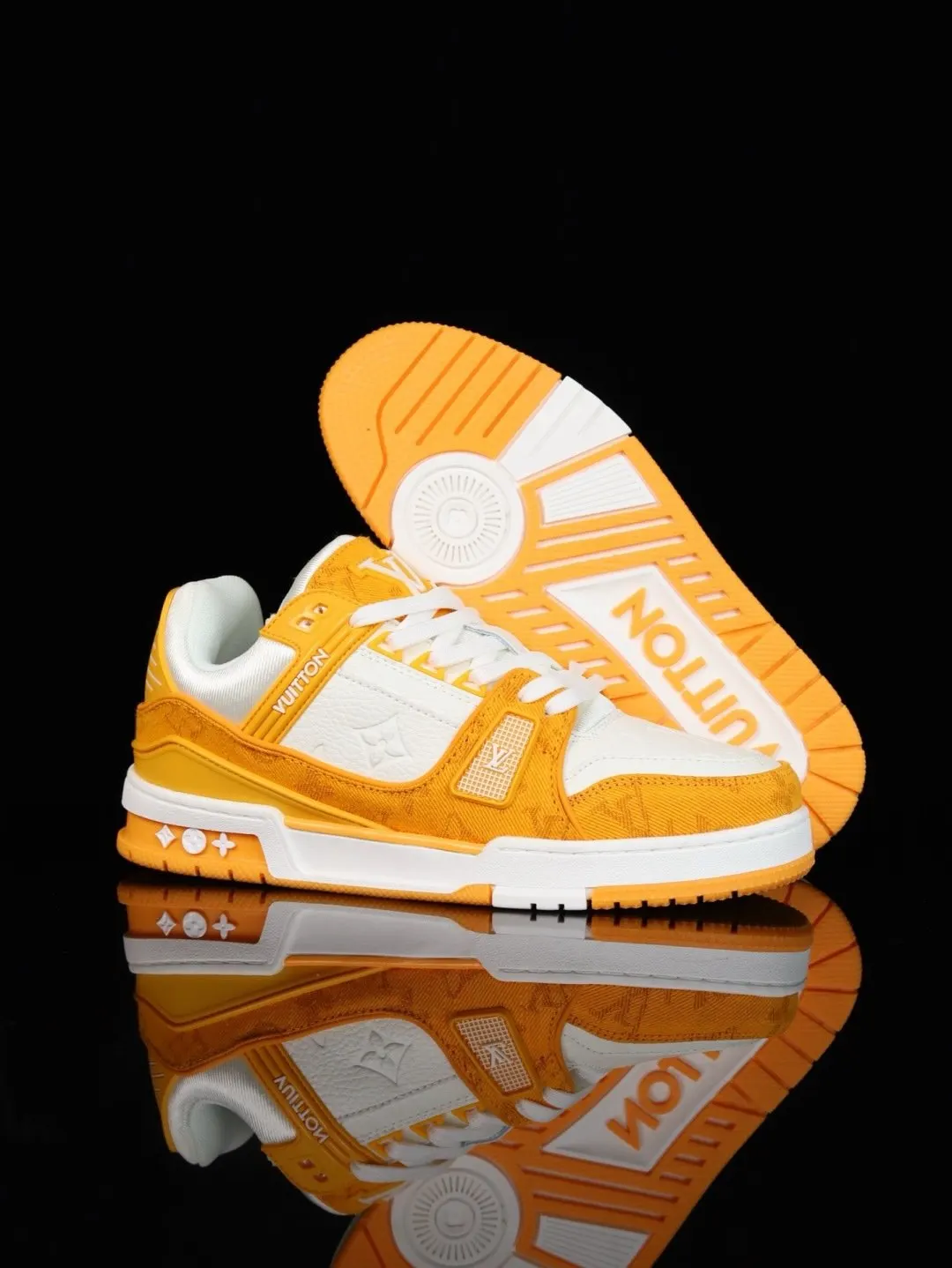 LV Sneakers Casual Versatile