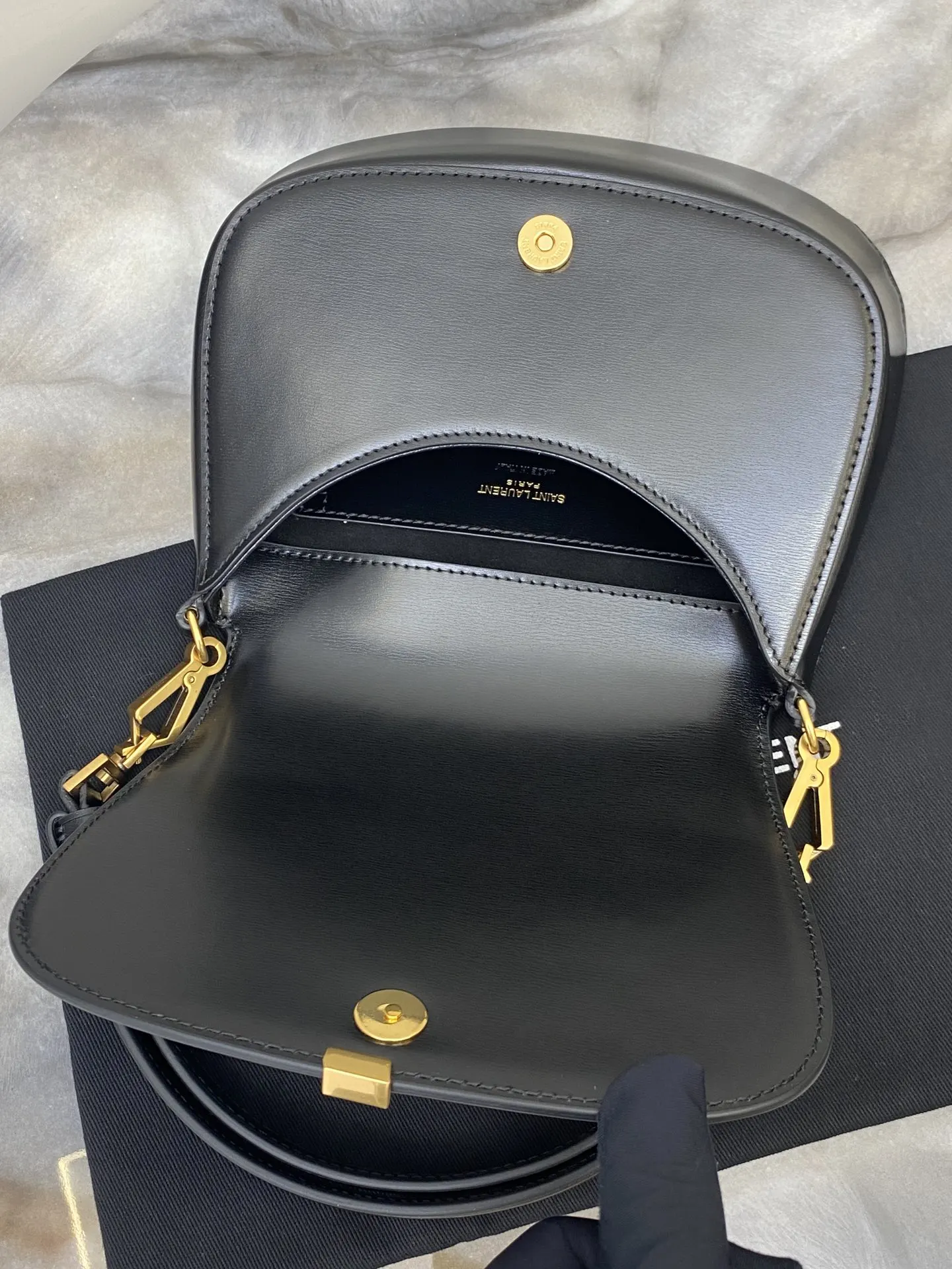 Hobo Shoulder Bag Vintage Leather
