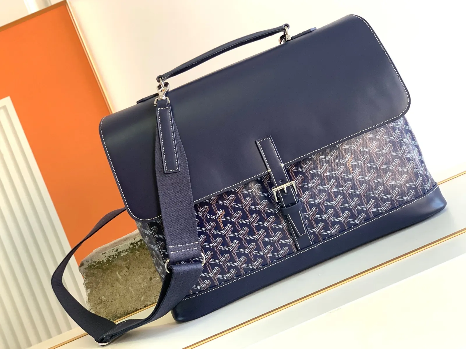 Briefcase Business Commuter Classic Leather