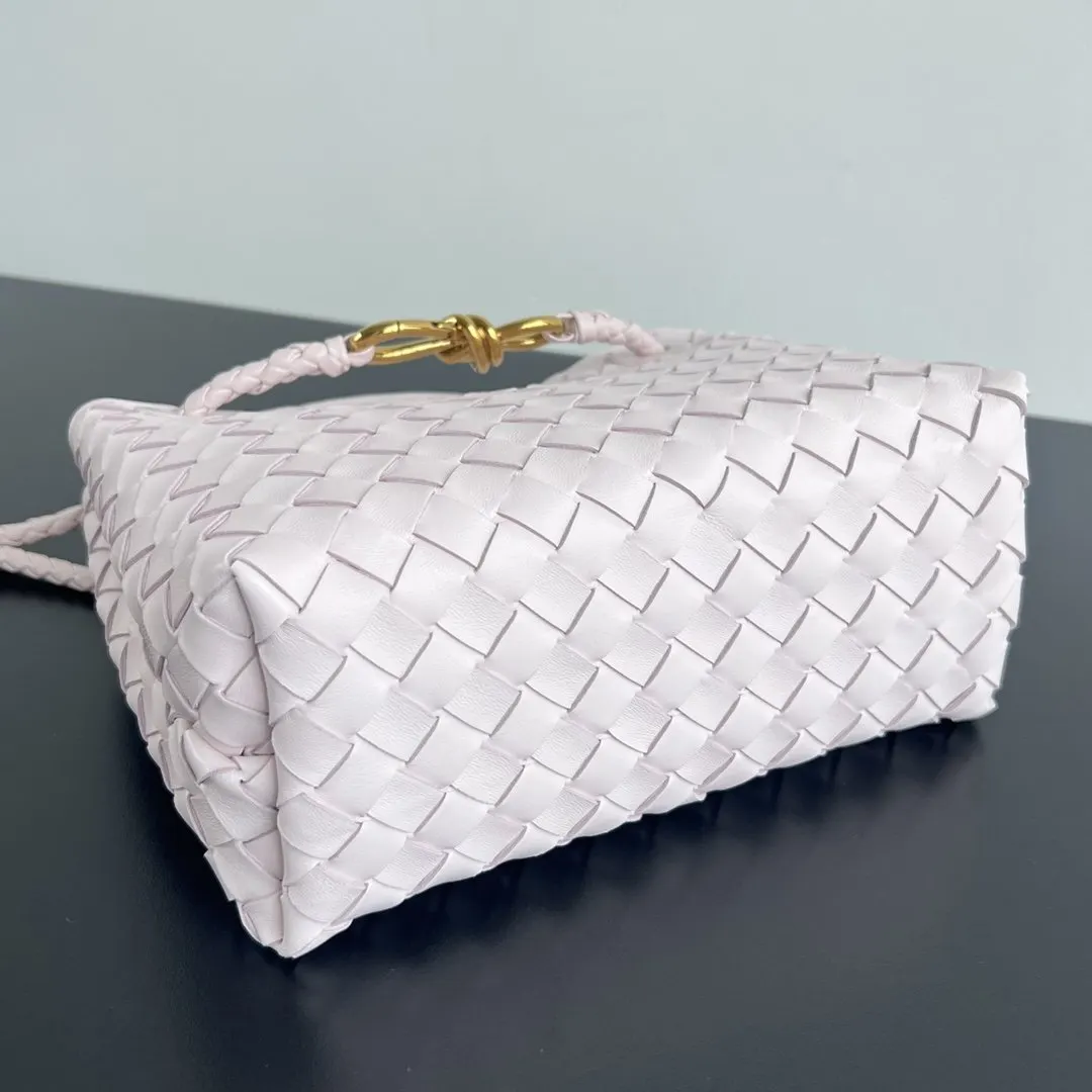 Bottega Veneta 金色 羊皮 斜挎包 轻便斜挎款
