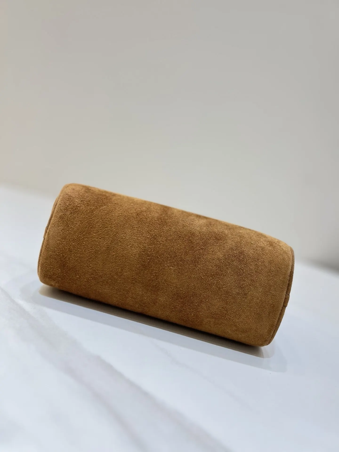 The Ro 笔袋手拎包 磨砂皮沙漠棕 笔袋 手拿包 精致手拿款