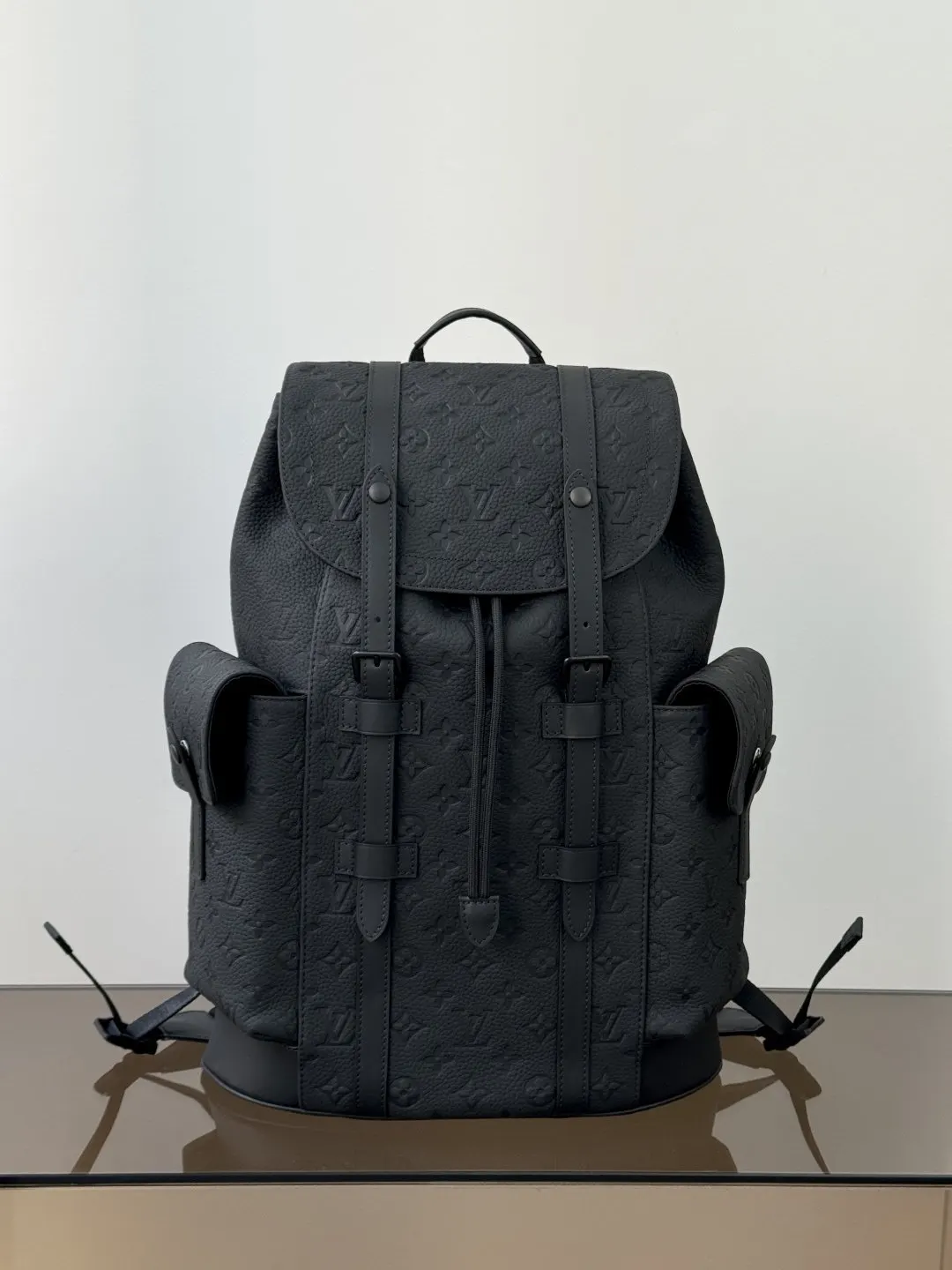 Christopher 中号雙肩包 实用雙肩款