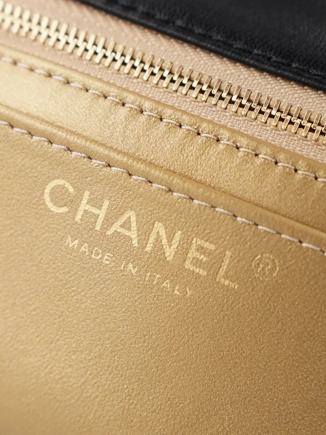 Black Chain Bag