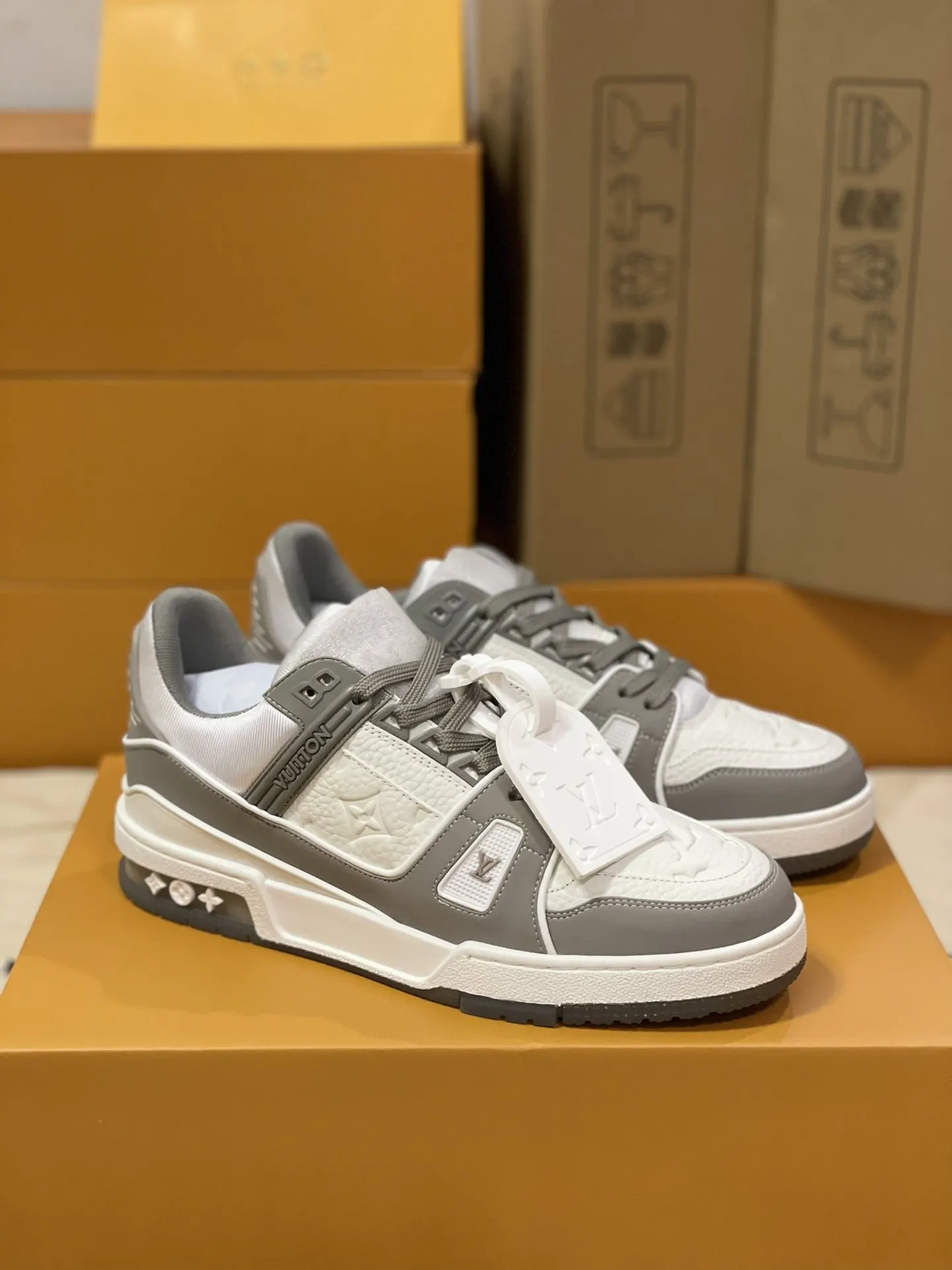 LV Sneakers Casual Versatile