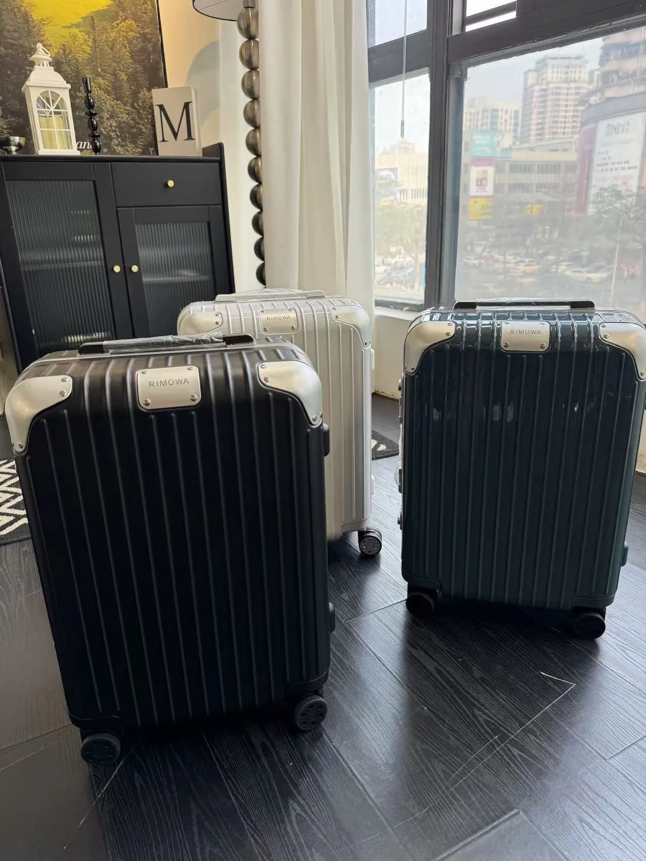 Rimowa Black White Suitcase Travel Lightweight