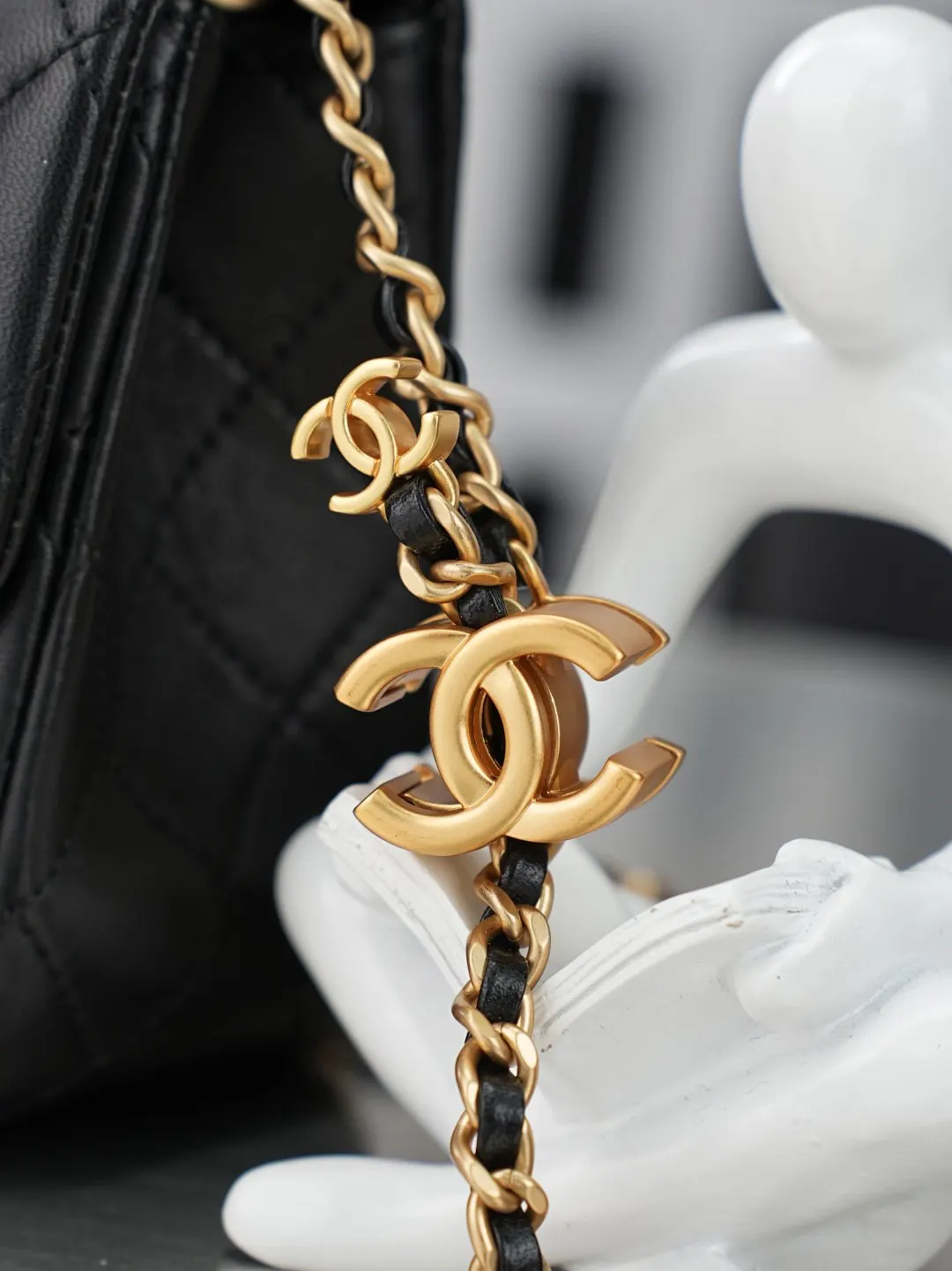 Black Chain Bag