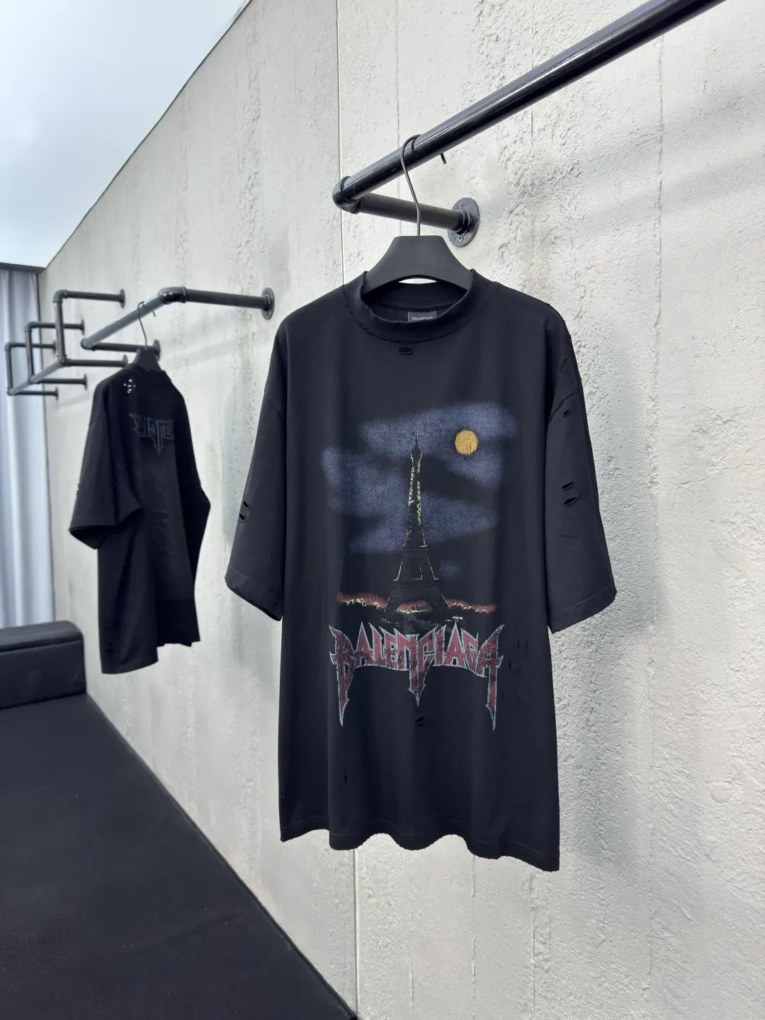 Balenciaga 黑色 Logo 短袖T恤 街頭休閒款