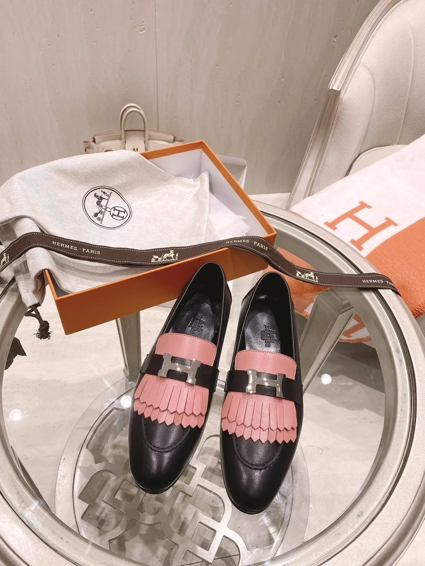 Hermes Royal 拼色 鞋履 舒適百搭款