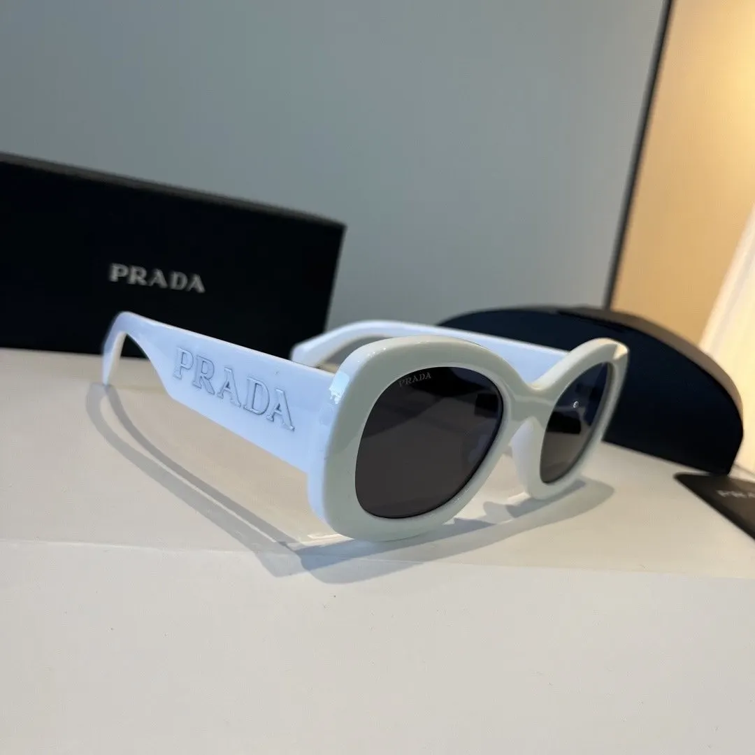 PRADA 太阳眼镜 時尚遮阳款