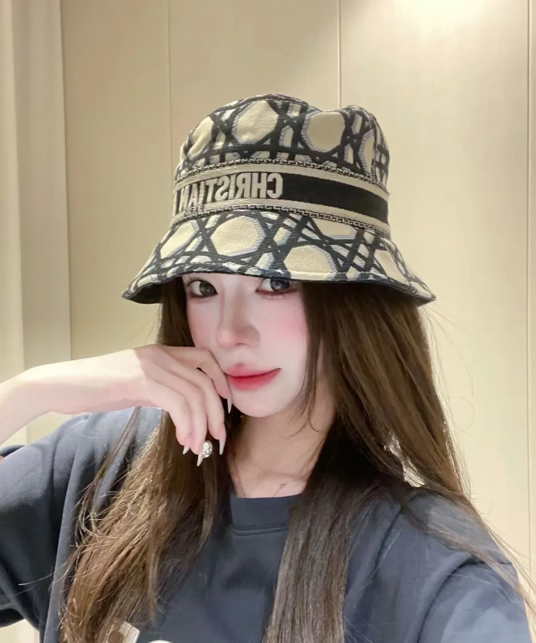 Dior Fashion Item Casual