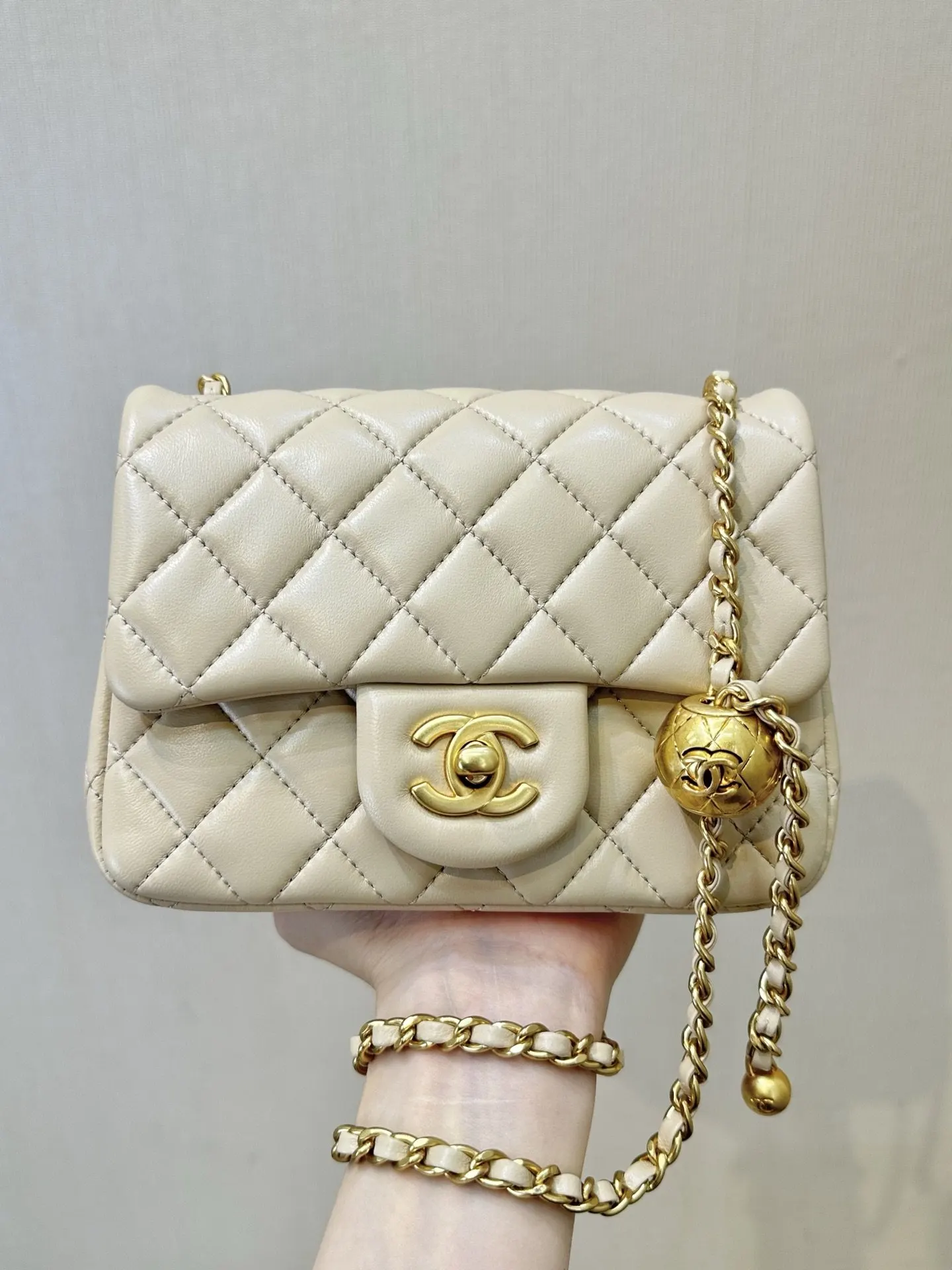 Chanel Gold Chain Bag