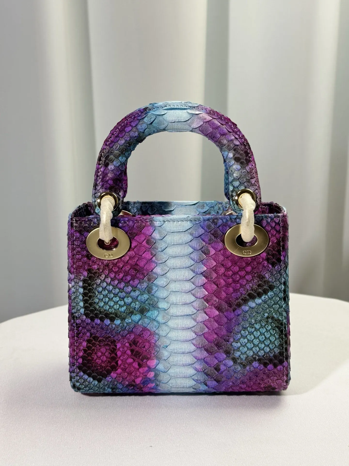Dior Lady Dior 彩色编织手提斜背包 个性款