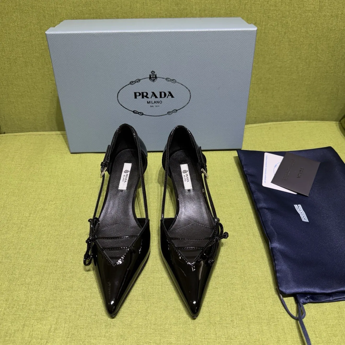Prada Fashion Item Casual Versatile