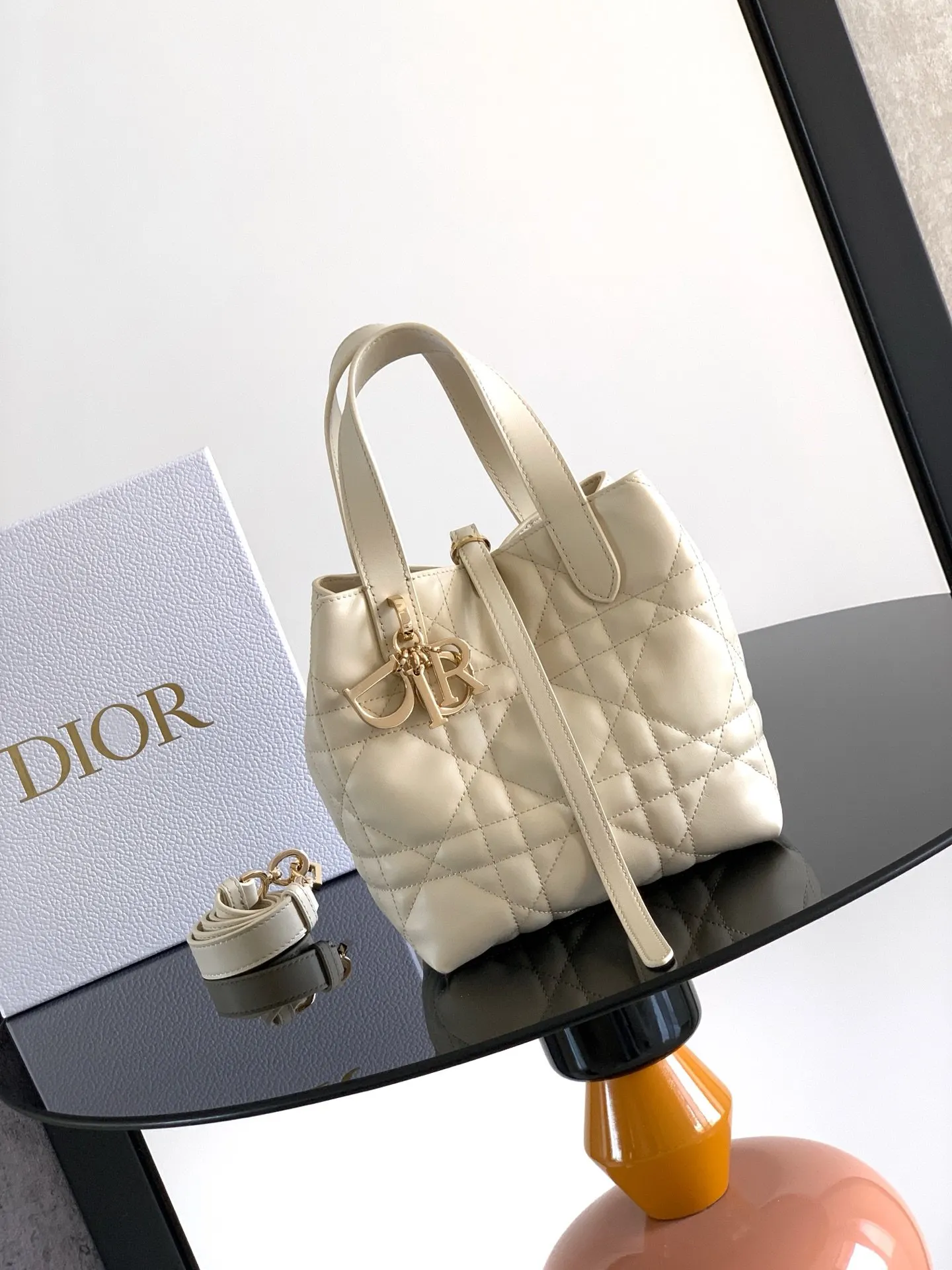Dior Toujours 黑色牛皮手袋 手提斜挎款