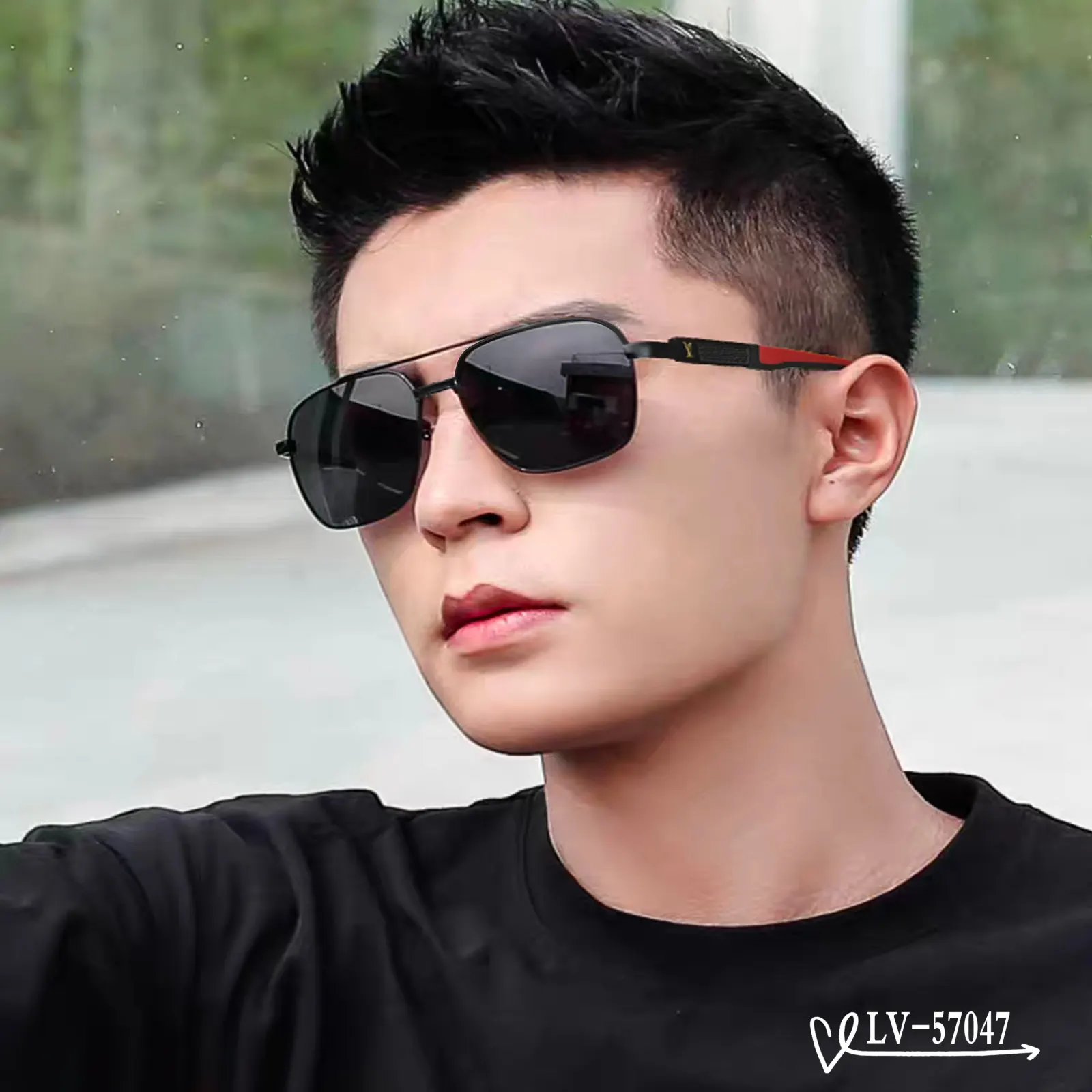 Louis Vuitton Fashion Item Fashion