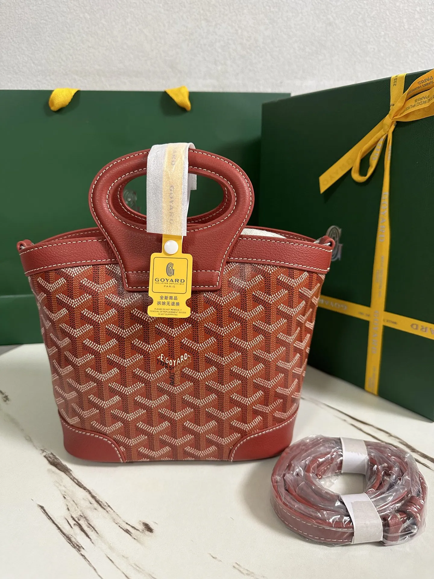 Goyard 红色 小牛皮 单肩包 日常单肩背款