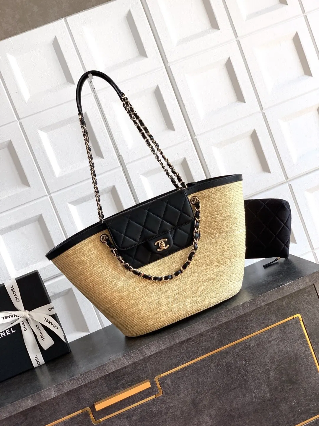 Black Chain Bag