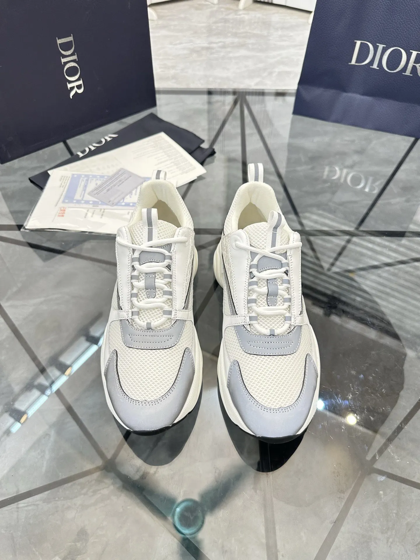Dior B22 白米拼色牛皮休閒鞋 低幫款