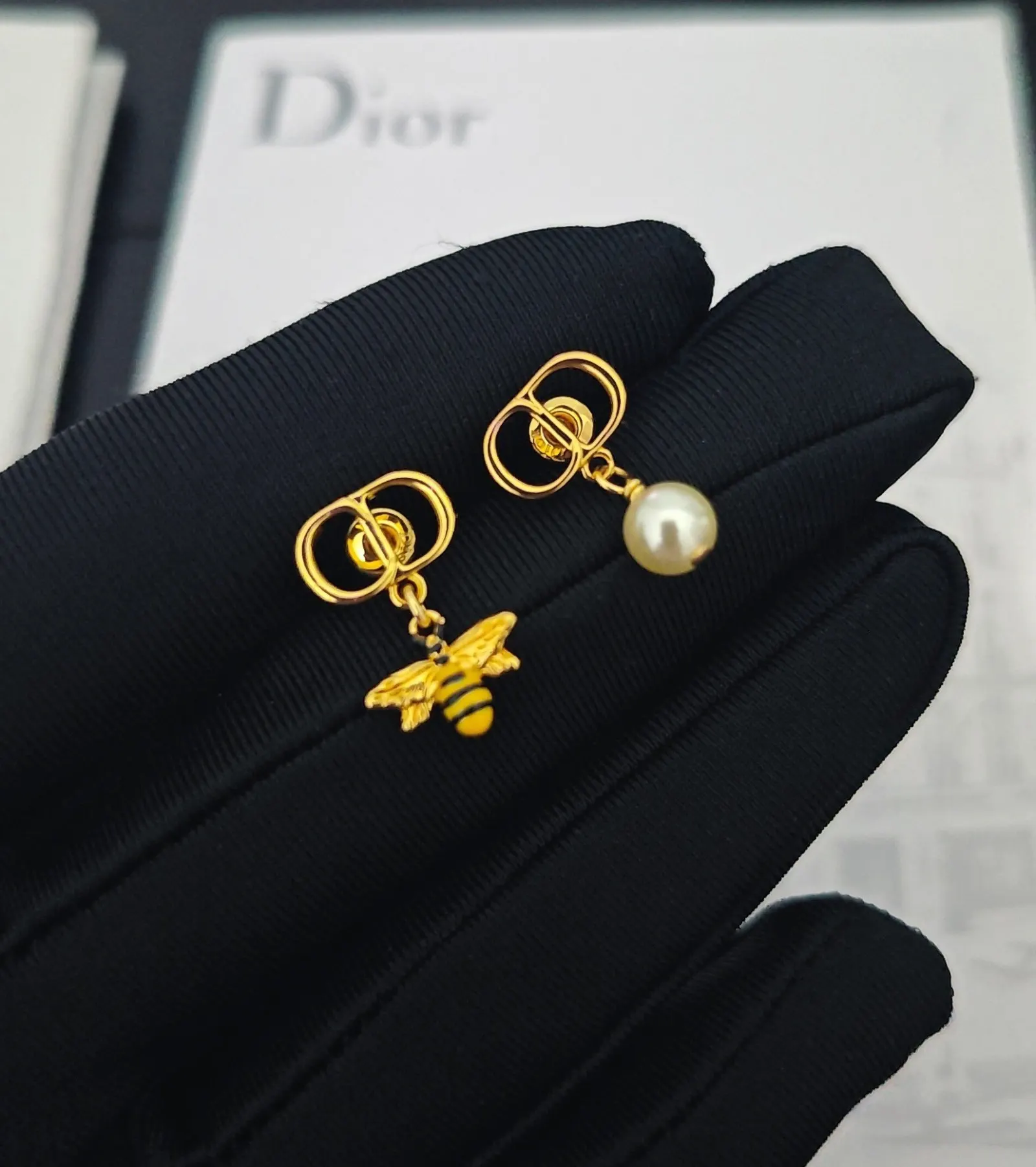 Dior earrings, exquisite accessories