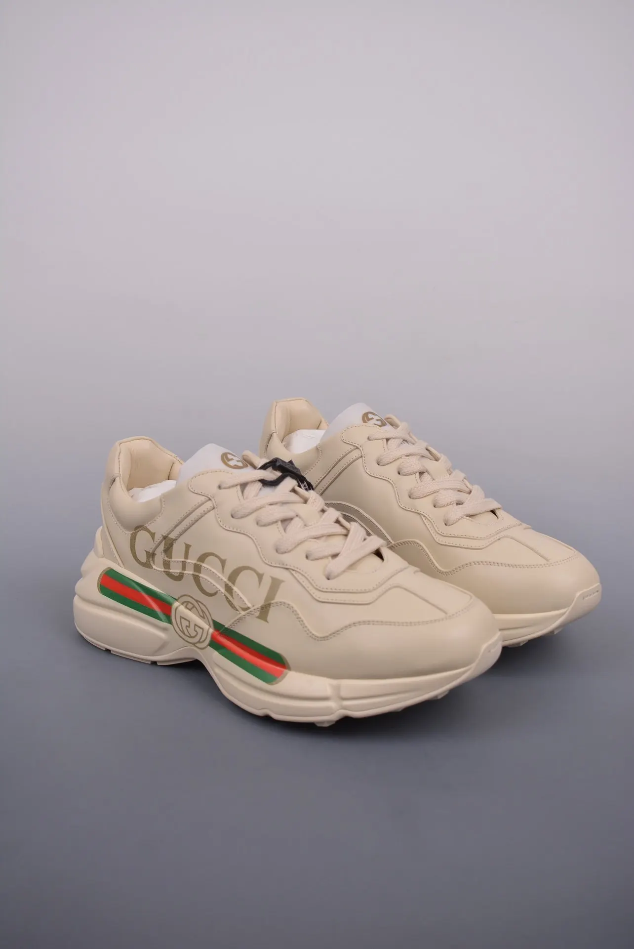 Gucci Rhyton 老爹鞋 休閒運動款