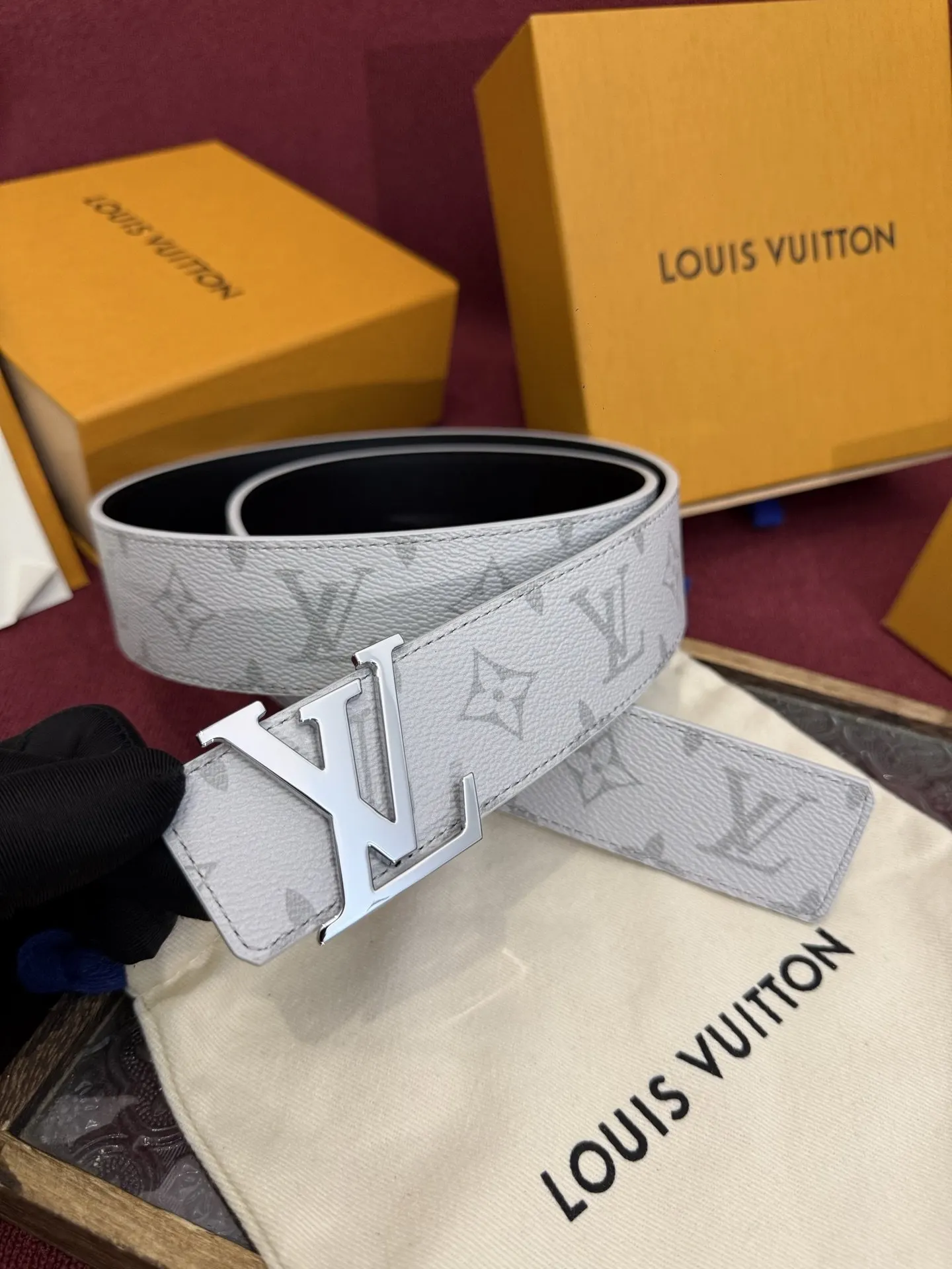 LV 綠色 雙面腰帶 商務休閒款