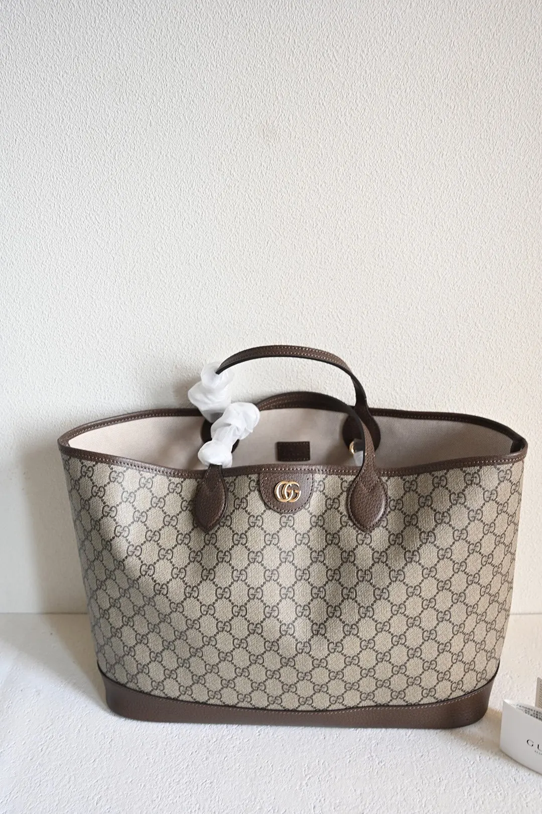 Gucci 皮革 意大利 Ophidia系列中号托特包 大容量托特款