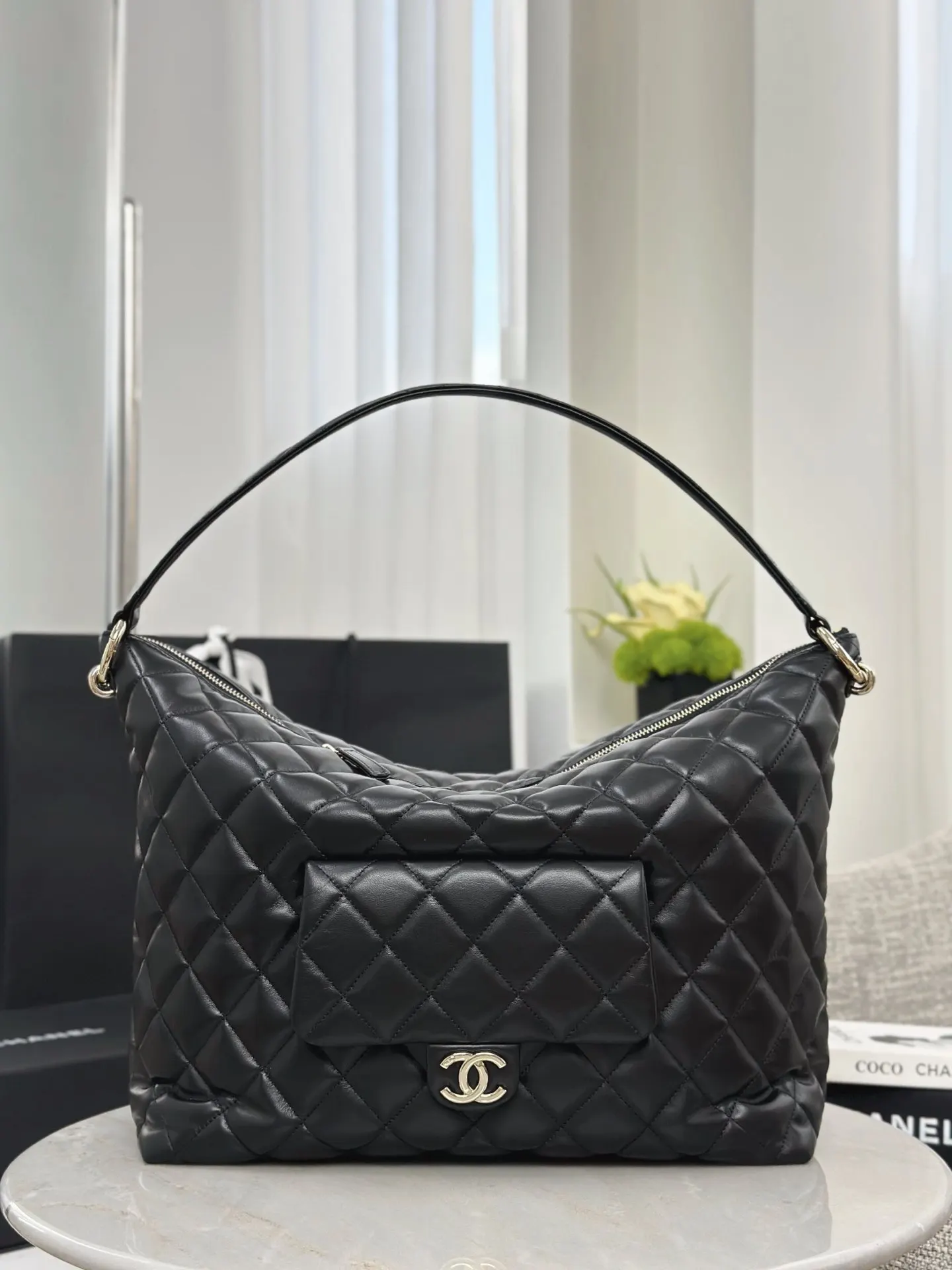 CHANEL 小牛皮Hobo腋下包 單肩背