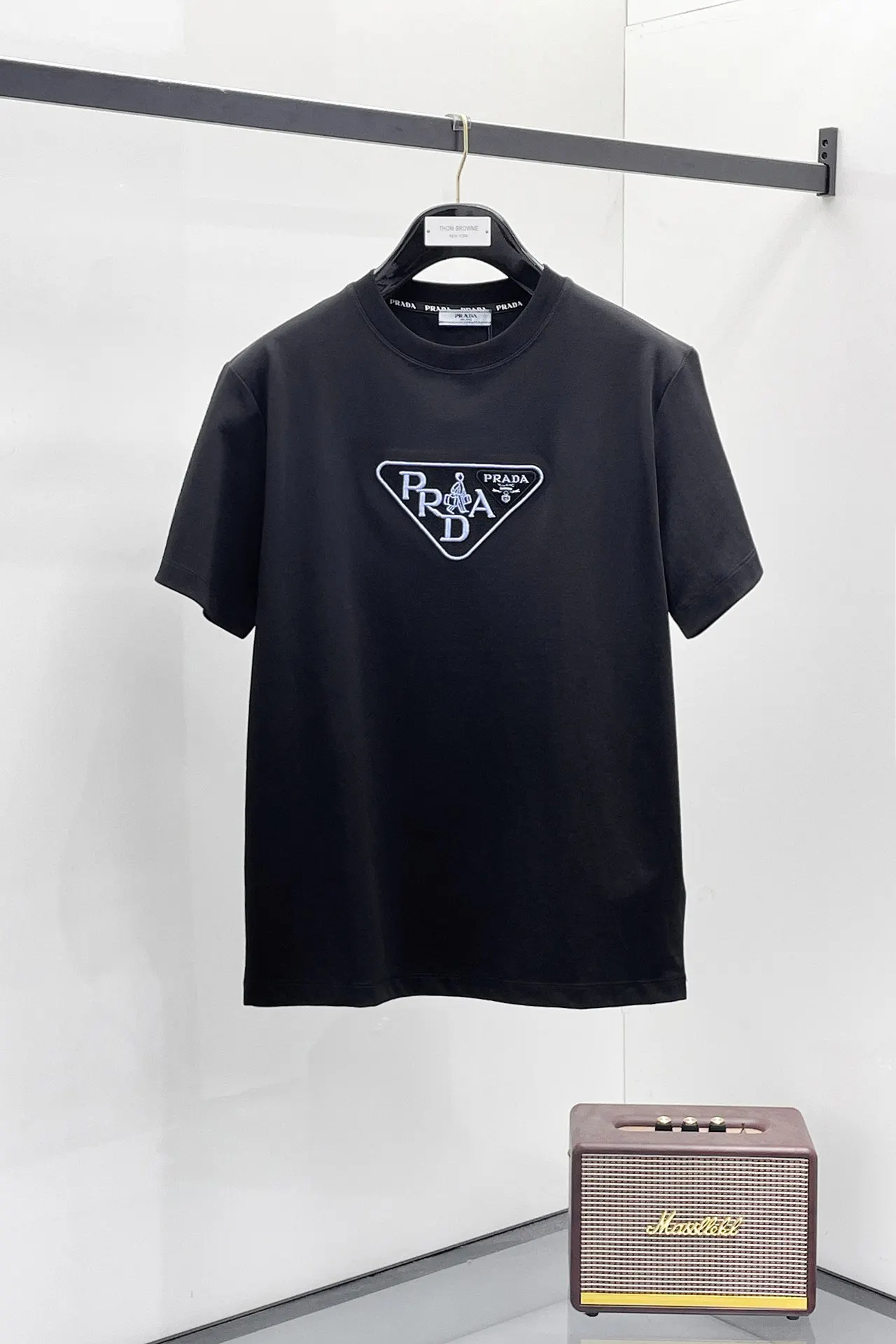 PRADA 马 贺岁 棉质 Logo 短袖T恤 休閒百搭款