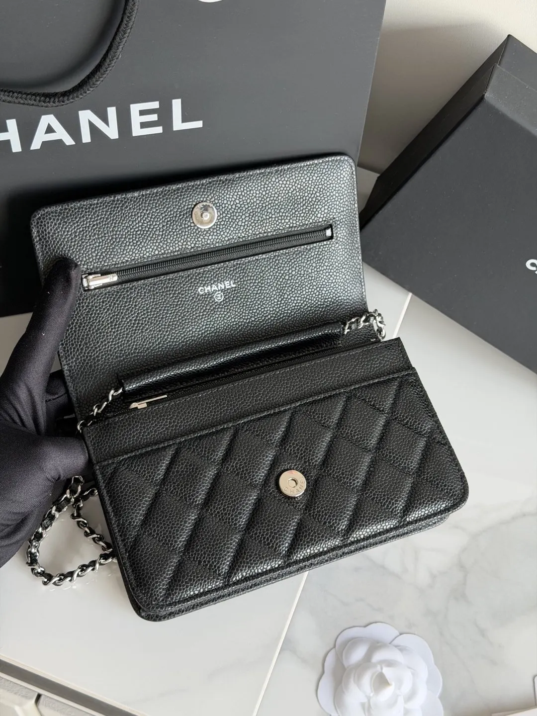 Chain Bag Leather