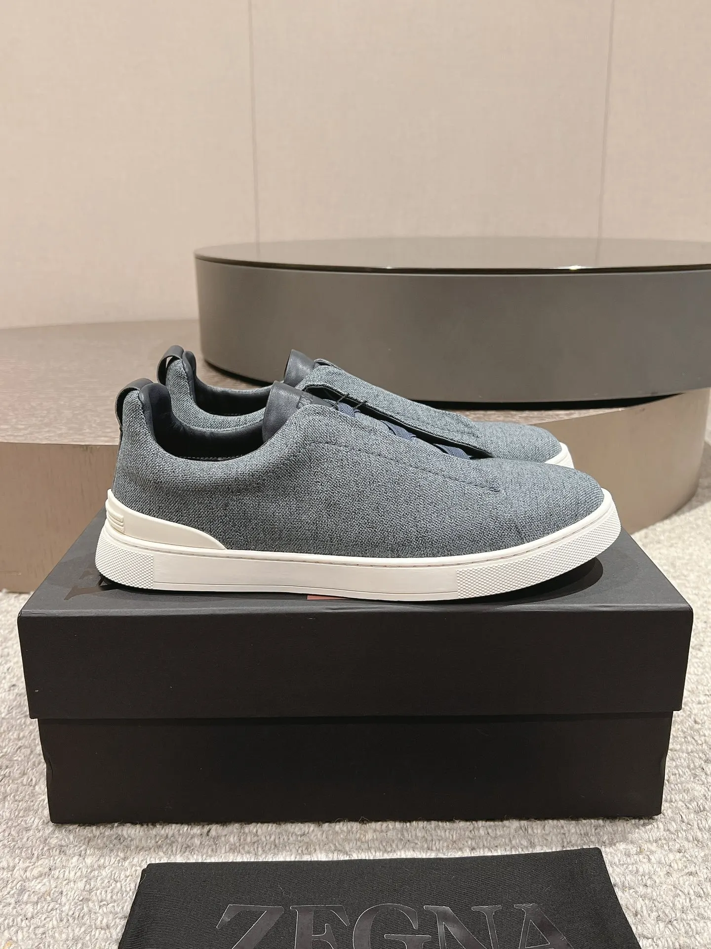 Triple S Ss Casual Versatile Image 1 Triple S Ss Casual Versatile Image 1