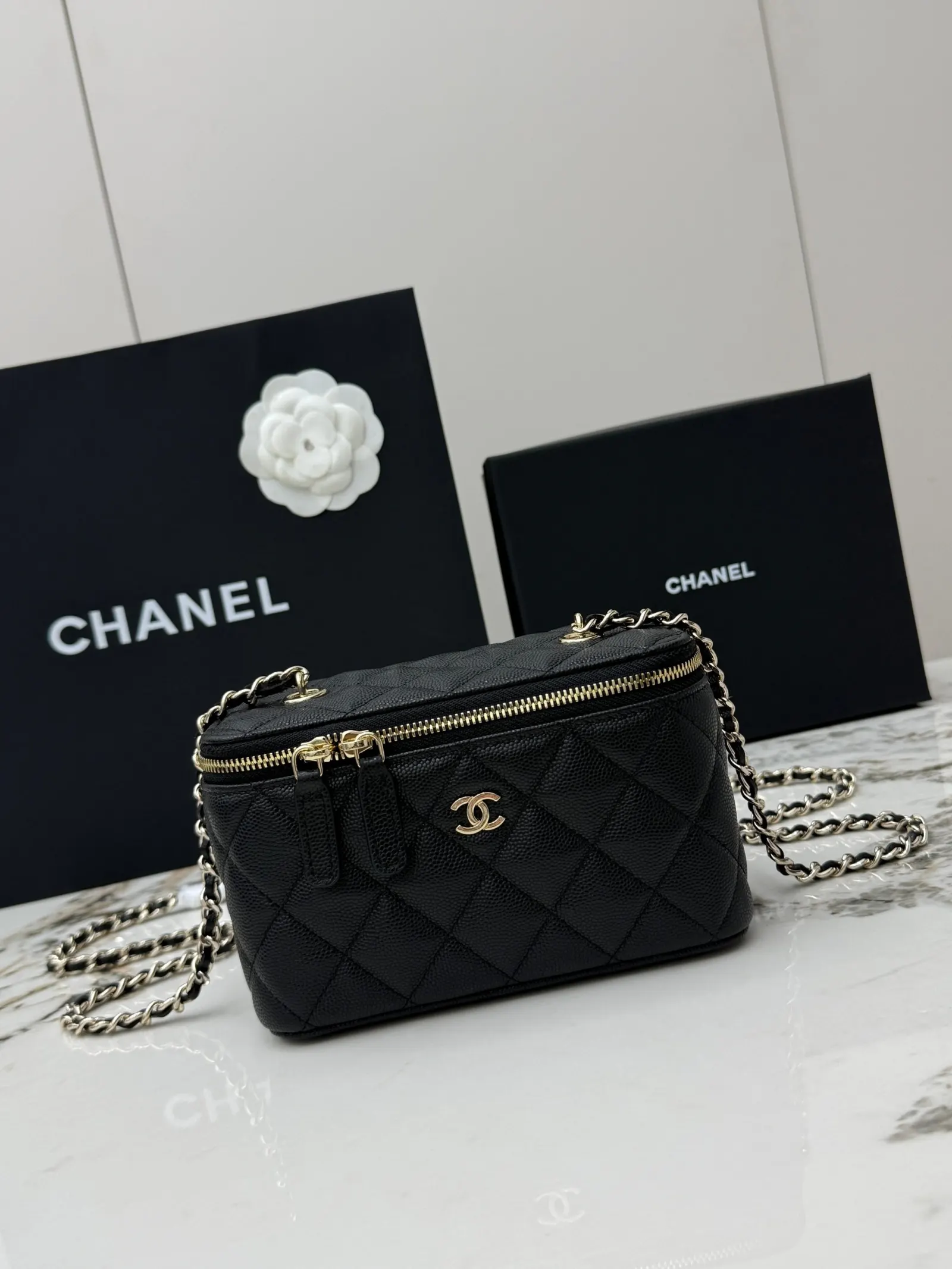 CHANEL 金色 牛皮 鏈條包 精致鏈條款
